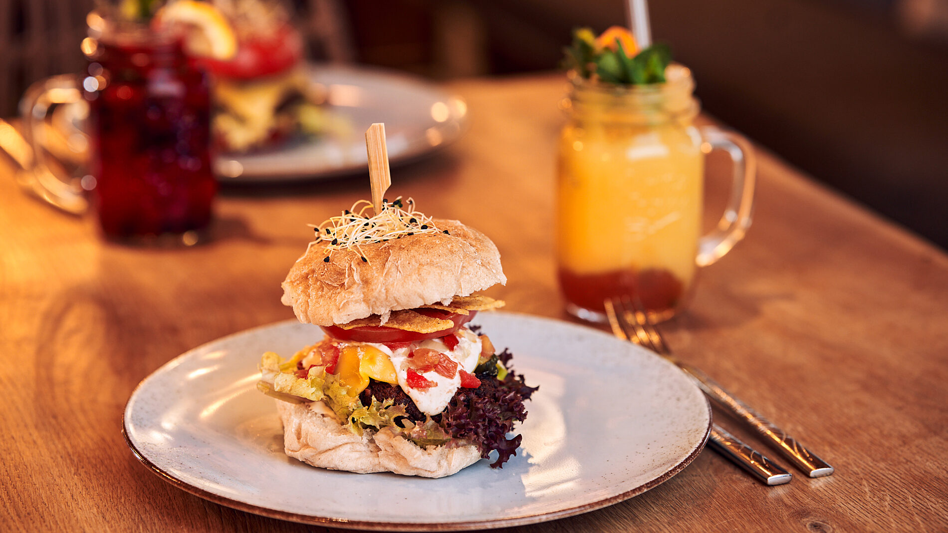 Vrohstoff hero burger Vrohstoff hero burger